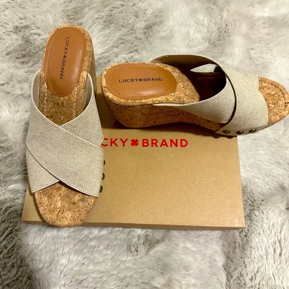 NWT Lucky 🍀Brand 9.5 Natural Linen Elastic Cork Wedge - Picture 2 of 8